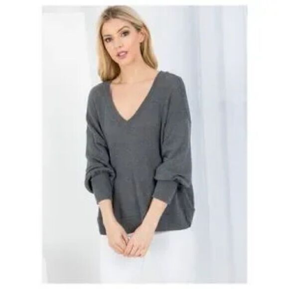 Charcoal V-neck cuffed sleeve waffle top - Picture 4 of 6